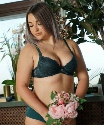 Алина